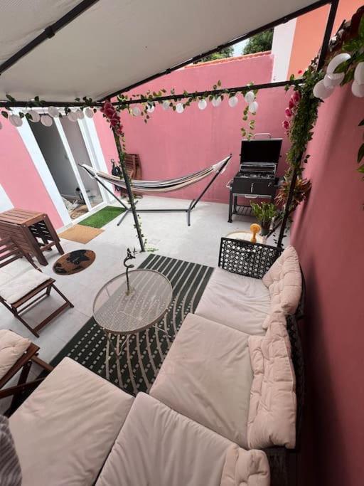 Luxury Artistic Digital Nomad Getaway W/ Terrace Appartement Lisboa